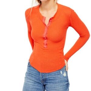 Intimately Free People One of the girls orange henley waffle knit top size S